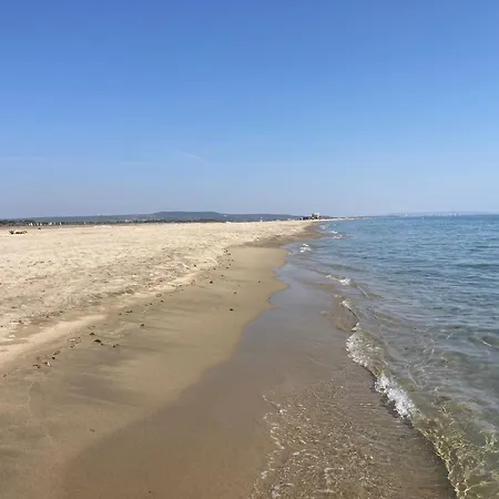 La franqui ,Duplex pour 2 ou 3 ,piscine du 15 juin au 15 septembre, mer ,soleil , station familiale